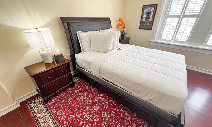 DeLand Hôtel | Charming 1-bedroom hotel with WiFi, AC in wonderful DeLand