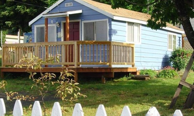 White Salmon Cottage | Charmant Cottage 1 BR en saumon blanc avec vue sur le mont Hood