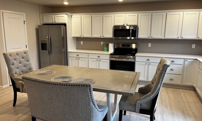 Fort Lewis Maison | Charming 1 room with WiFi and AC in delightful Graham