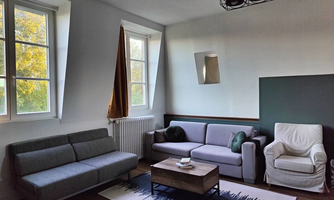 Nemours Appartement | Appartement de charme 100m2 au coeur de Nemours dans une belle maison de Maître