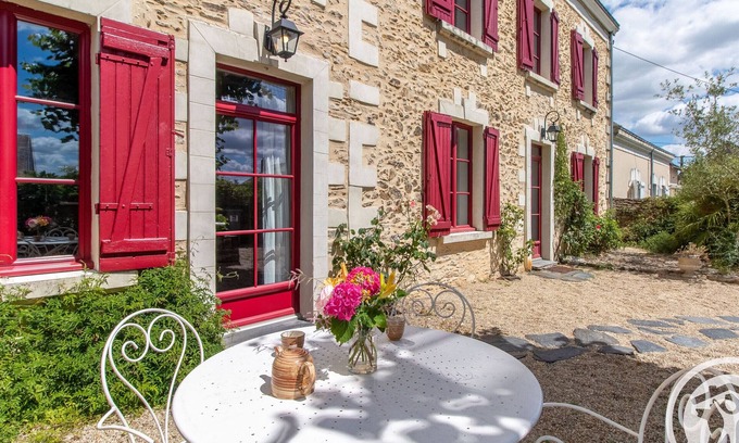 Savennieres Cottage | Charmant gîte viticole près de la Loire à vélo, à 10 min d'Angers, parfait pour un séjour à deux