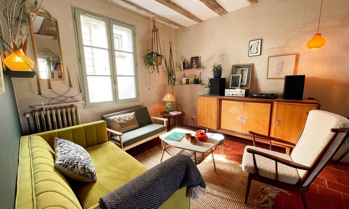 Candes-Saint-Martin Cottage | Gîte XIXè de charme à Candes-St-Martin avec jardin clos