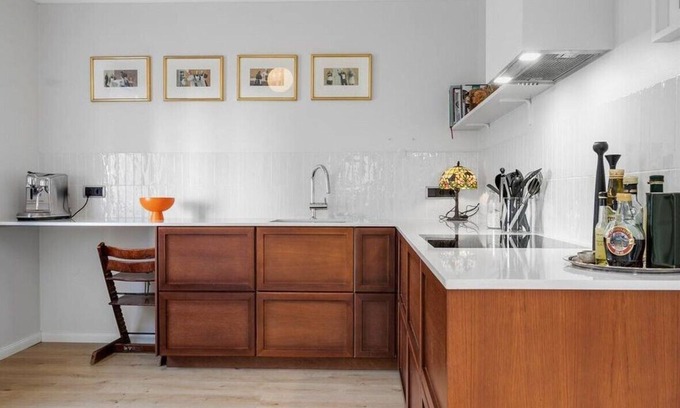 Hafnarfjordur Maison | Charming 1929 Villa in Hafnarfjörður - Steps from Downtown!