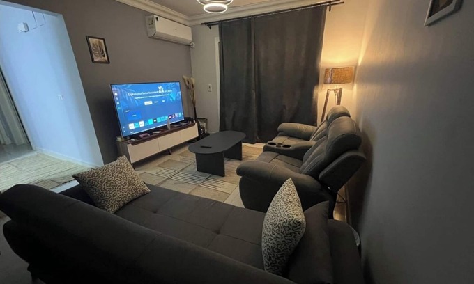 Al-Khalifa Appartement | Charming 2-bedroom apartment with AC, WiFi in enchanting Cairo Governorate