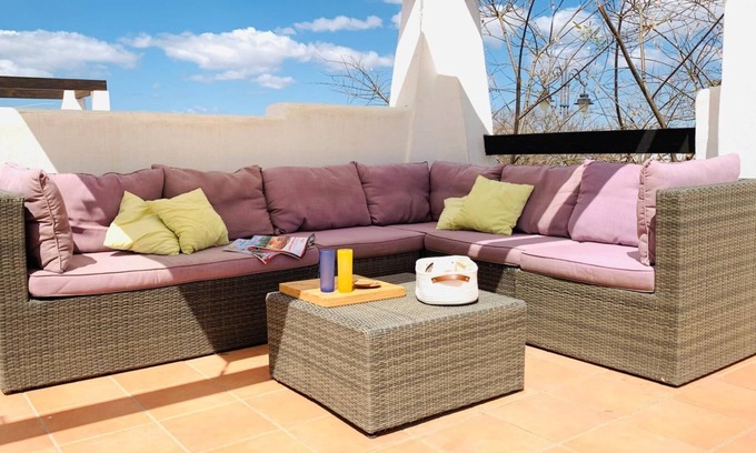 Alhama de Murcia Appartement | Charming 2-bedroom apartment with WiFi, AC in marvelous Alhama de Murcia