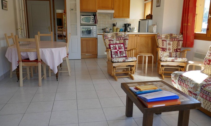 Saint-Jean-de-Sixt Appartement | Appartement cosy 3 pièces avec balcon et garage, à proximité des pistes et commerces