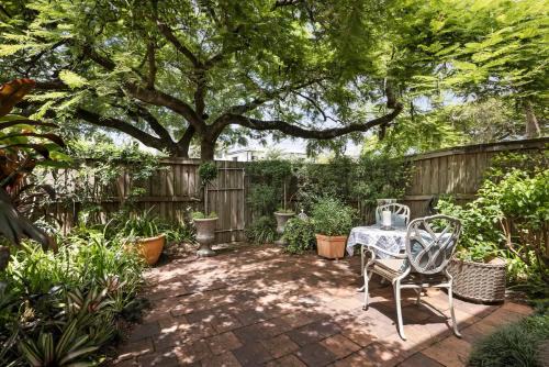Ascot Appartement | Charming 2-Bed Terrace in Prestigious Ascot