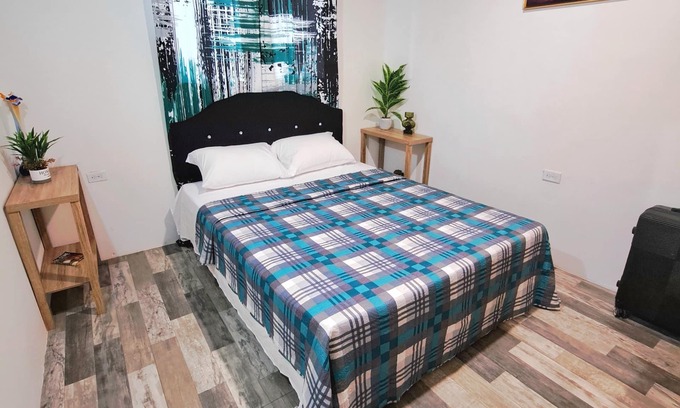 Woodbrook Appartement | Charming 2-bedroom apartment in lovely Woodbrook, Port of Spain with WiFi, AC