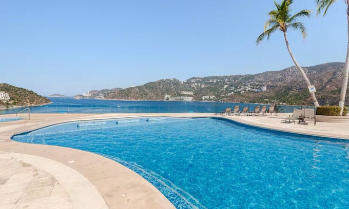 Puerto Marques Appartement | Charming 2-bedroom apartment in gorgeous Acapulco with AC, WiFi, Ocean View