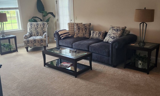 Dallas Appartement | Charming 2-bedroom apartment with Fitness Room, Pool, Tennis, and AC in Dallas