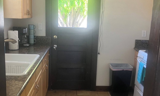 Corridor Maison | Charming 2-bedroom cottage in San Diego with AC, WiFi