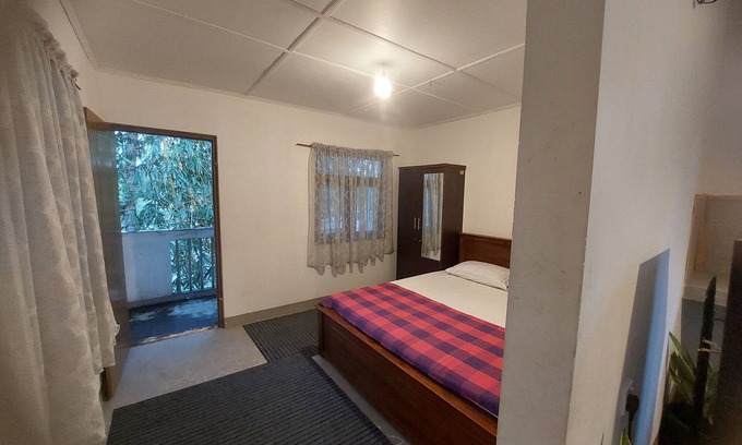 Kathaluwa Maison | Charming 2-bedroom house 700 m to beach with AC, WiFi in welcoming Ahangama