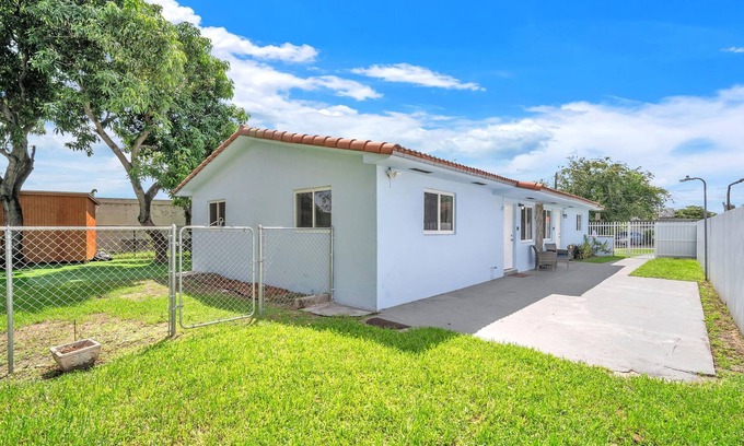 West Little Havana Maison | Charming 2-bedroom house in amazing Miami with AC
