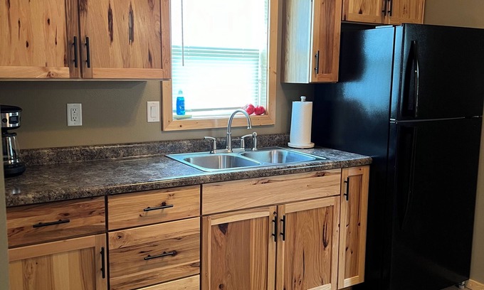 Ojibwa Maison | Charming 2-bedroom house located in Ojibwa WI just off the Tuscobia Trail.