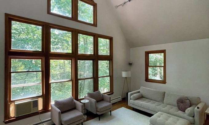 Wilton Maison | Charming 2-bedroom house surrounded by nature