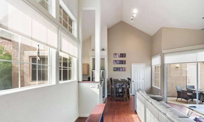 Val Vista Lakes Maison | Charming 2-bedroom townhome with fitness room, WiFi in delightful Gilbert