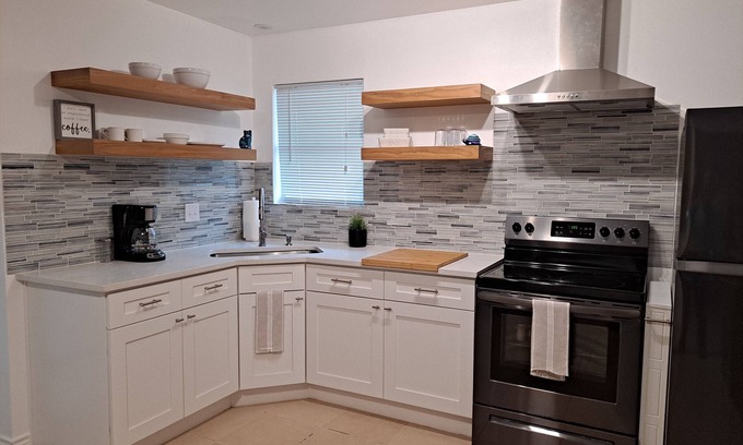 North San Antonio - SAT Appartement | Charming 2-Bedroom/1bath near Airport