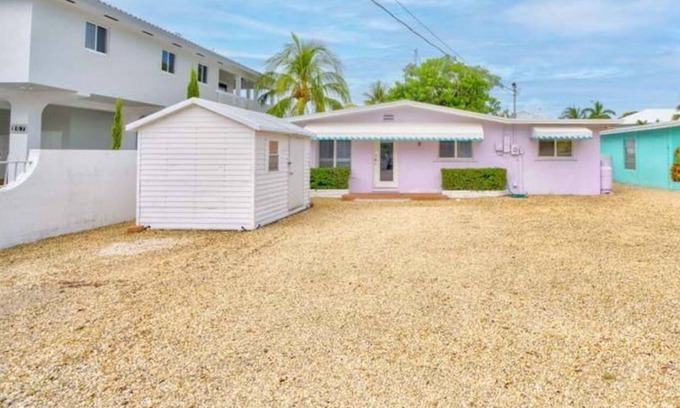 Tavernier Maison | Charming 2-bedroom waterfront home in Islamorada