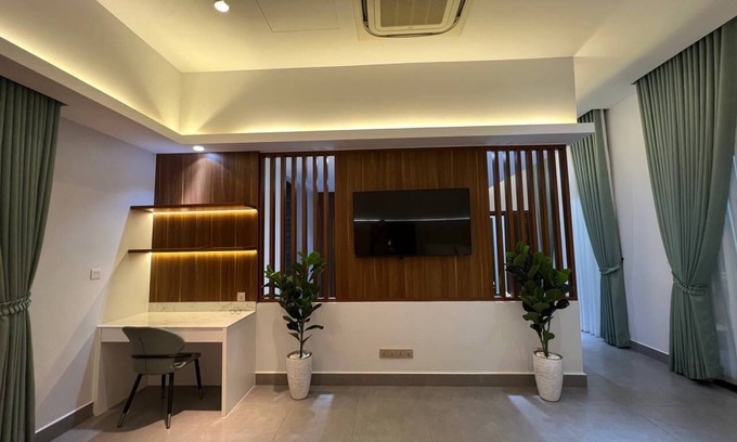 Svay Chrum Villa | Charming 2-bedroom villa with WiFi and AC in gorgeous Svay Rieng