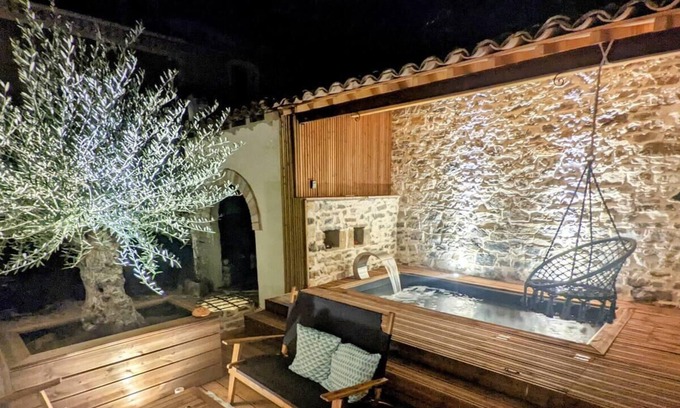 Saint-Clement Maison | Charming 2Bed House near Sommiere, south of France