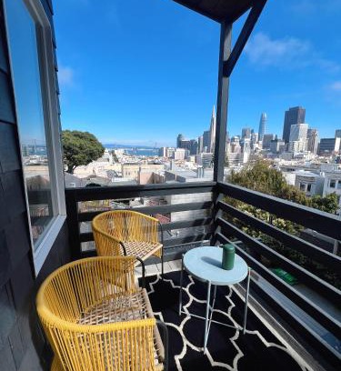 Russian Hill Maison | Charming 2BR Cottage with Bay and City Views-Gated Luxury Private Place