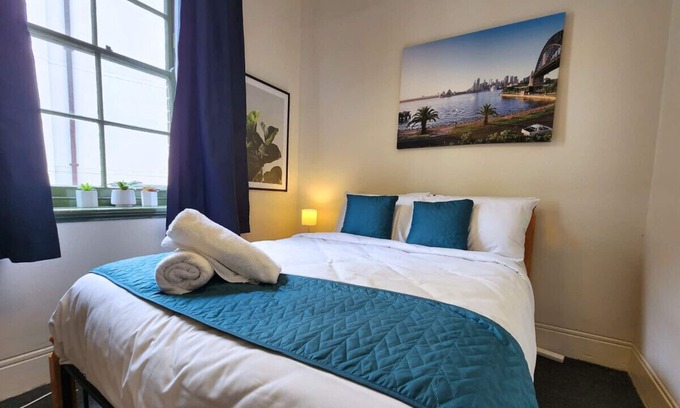 The Rocks Appartement | Charming 2BR Unit | The Rocks | Free Wifi &Linens