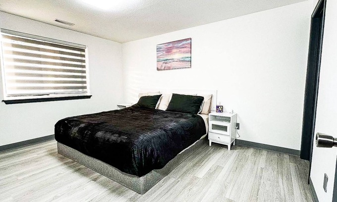 Orchards Maison | Charming 3- bedroom house with WiFi and AC in delightful Vancouver