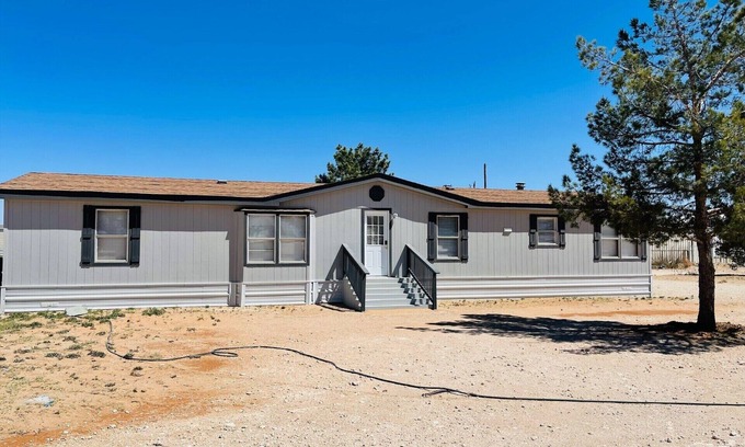 Monahans Maison | Charming 3-bedroom house in Monahans
