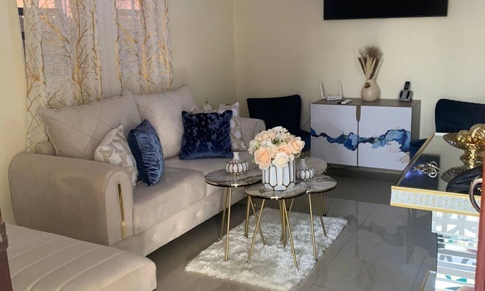 Bani Maison | Charming 3-bedroom house with AC and WiFi in lovely Baní