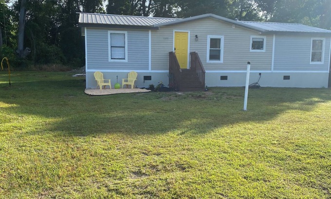 Ruffin Maison | Charming 3-bedroom mobile home with WiFi and AC in Walterboro