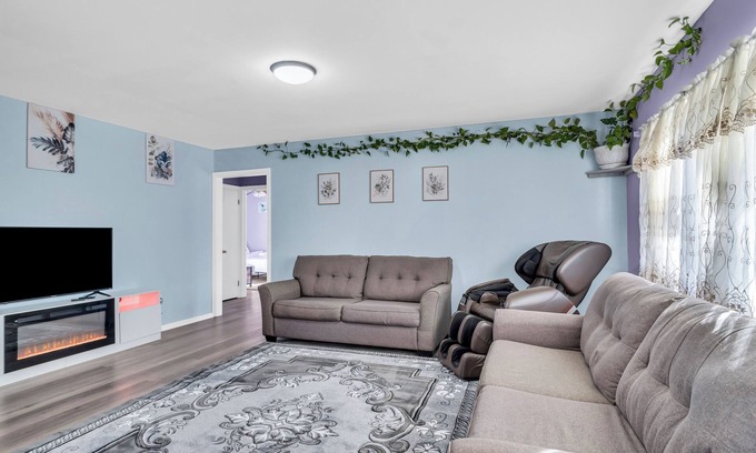 Linglestown Maison | Charming 3-bedroom house with WiFi, AC in serene Linglestown
