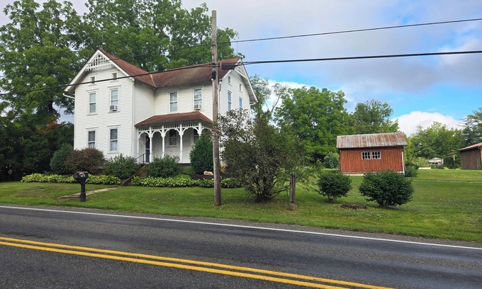 Nisbet Autre | Charming 3-bedroom farmhouse 1 hour from Beaver Stadium