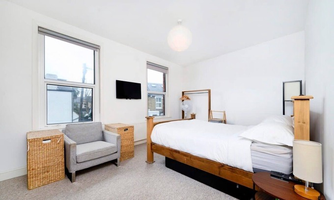 Bruce Grove Maison | Charming 3BR Family-Friendly London Home