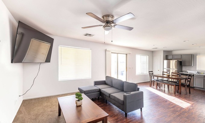 Maricopa Maison | Charming 4-bedroom house in marvelous Maricopa. Close to major freeways. AC/WIFI