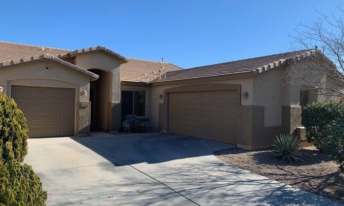 Maricopa Maison | Charming 4-bedroom house with WiFi and AC in Maricopa