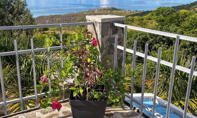 Coromandel Maison | Charming 4-bedroom house, In Batratan, Gravier with AC, WiFi. Enjoy your stay