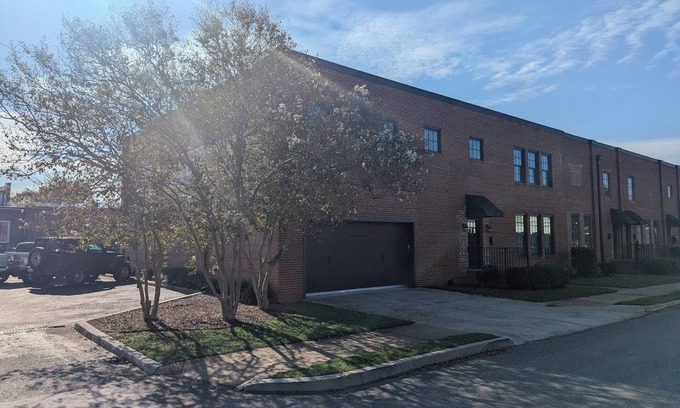 West Point Maison | Charming 4-bedroom townhome in fabulous West Point. Great for Corporate Stays