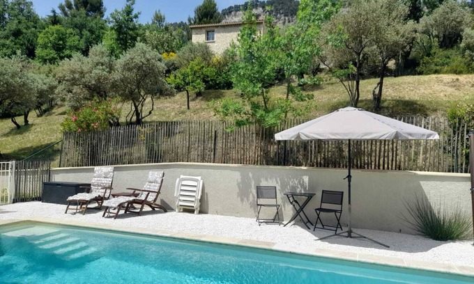 La Roche-sur-le-Buis Villa | Charmante villa 6 personnes 3 chambres avec vue imprenable