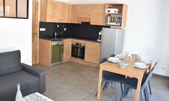 Pralognan-la-Vanoise Appartement | Appartement moderne avec grande terrasse, proche téléphérique et centre aqualudique à Pralognan-la-Vanoise