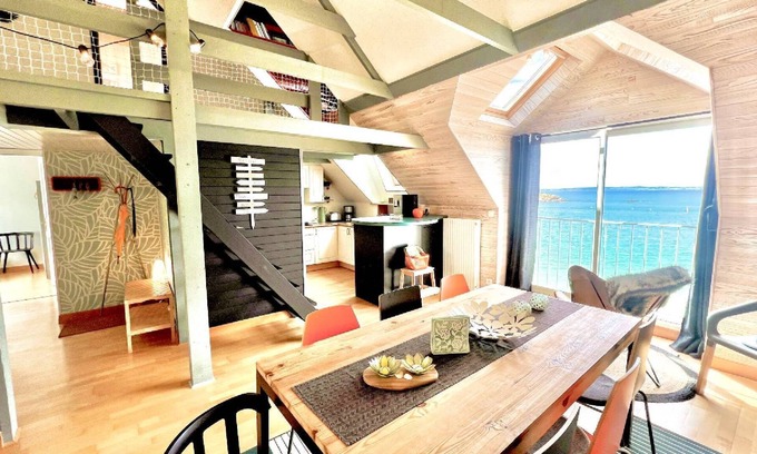 Treboul Appartement | Grand duplex SUR LA PLAGE -The Sky Loft 4pièces 6personnes