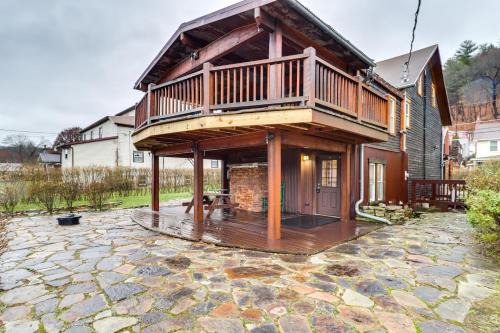 Parryville Maison | Charming and Historic Home with Lehigh River View