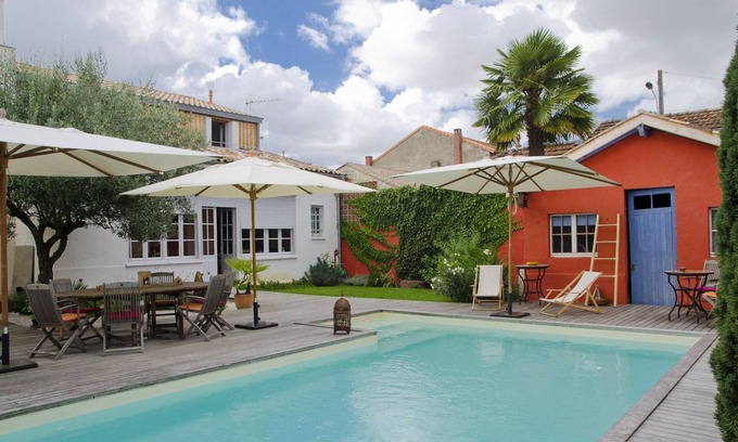 Begles Maison | Maison de charme et de caractère au calme avec piscine chauffée !