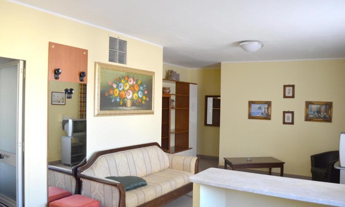 Reggio Calabria Appartement | Charming apartment in Reggio Calabria, 40 sqm, terrace