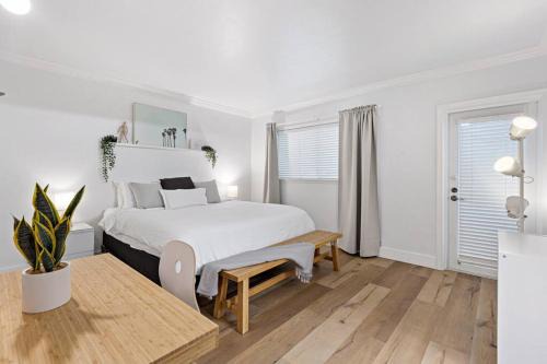 Hendricks and Venice Isles Appartement | Charming Apartment near Las Olas Blvd