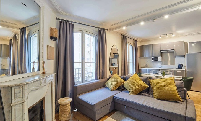 10th Arrondissement Appartement | Charmant Appartement Centre de Paris