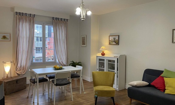 Moulins Appartement | Appartement lumineux au cœur de Moulins avec balcon, parking et équipements complets