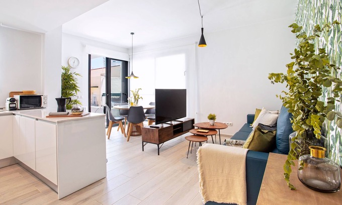 Plaza de Toros Vieja Appartement | Charming apartment in Malaga. Maria Zambrano