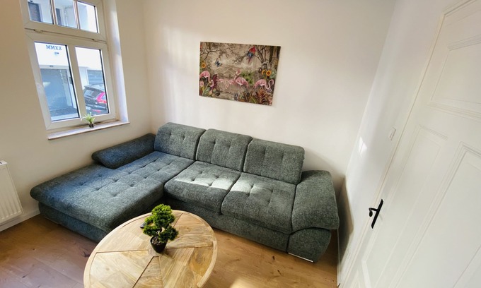 Geseke Appartement | Charming Apartment l 4 Beds l 2 Bedrooms l Wi-fi