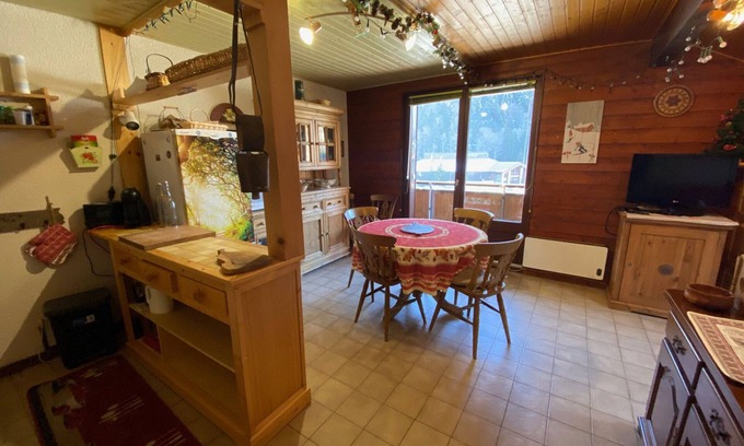 Abondance Appartement | Charmant appartement proche centre, parking inclus