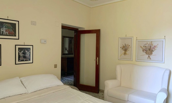 Spoleto Appartement | Charming apartment with fireplace in the center
